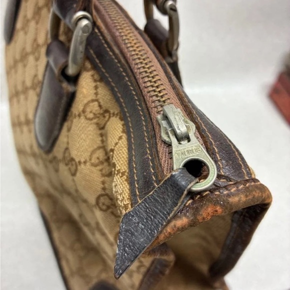 Gucci Brown and Tan Monogram Satchel - Picture 4 of 16